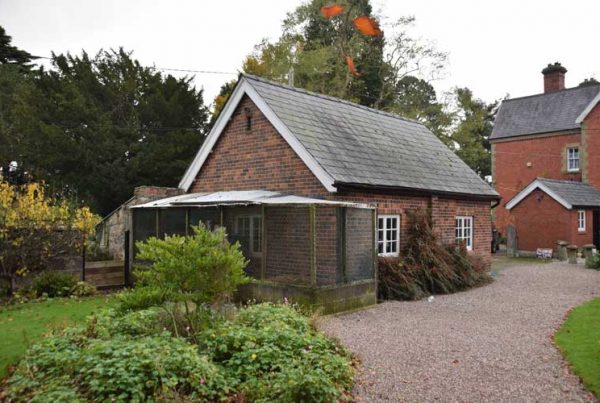 Change of use of existing domestic Garage into an Art Gallery and Studio