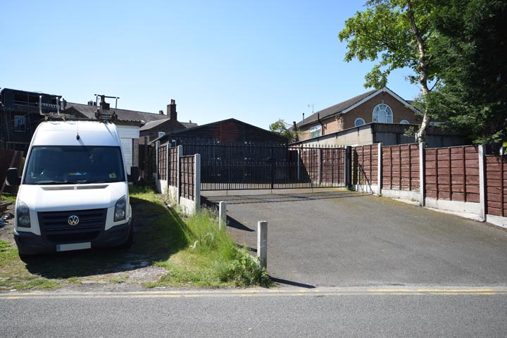 Backland development of a detached two bedroom dwelling on a tight plot