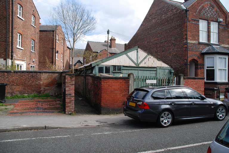 Redevelopment of single storey workshop into contemporary detached office