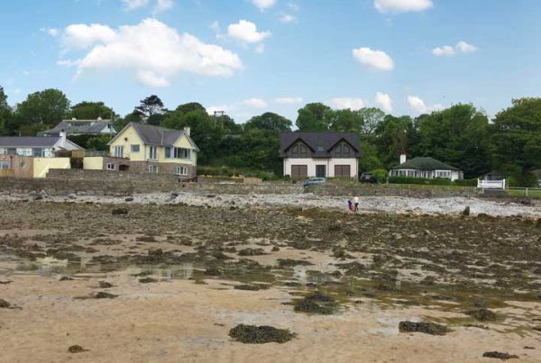 Replacement beach front dwelling, with additional first floor accommodation
